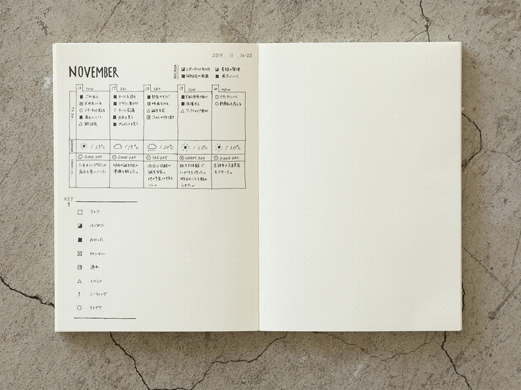 MIdori MD Notebook Journal A5 Dot Grid